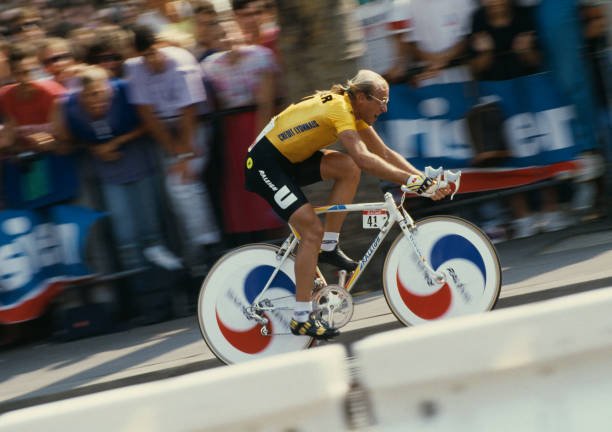 laurent fignon1 French road racing cyclist Laurent Fignon, one of the big favourites, by 8 seconds, behind American Greg LeMond. at the third place, Spanish Pedro Delgado. (Photo by Jean-Yves Ruszniewski/TempSport/Corbis/VCG via Getty Images)